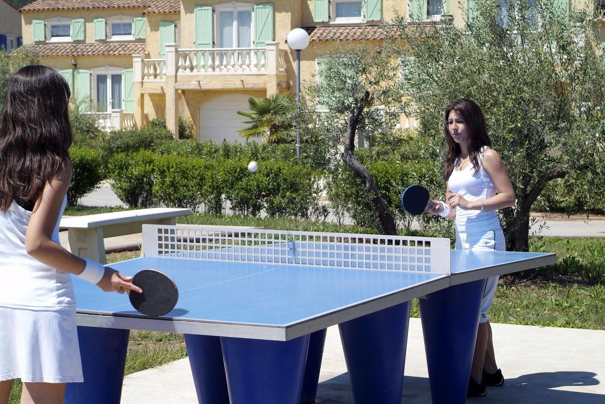 Domaine Le Clos Des Oliviers Vakantiepark